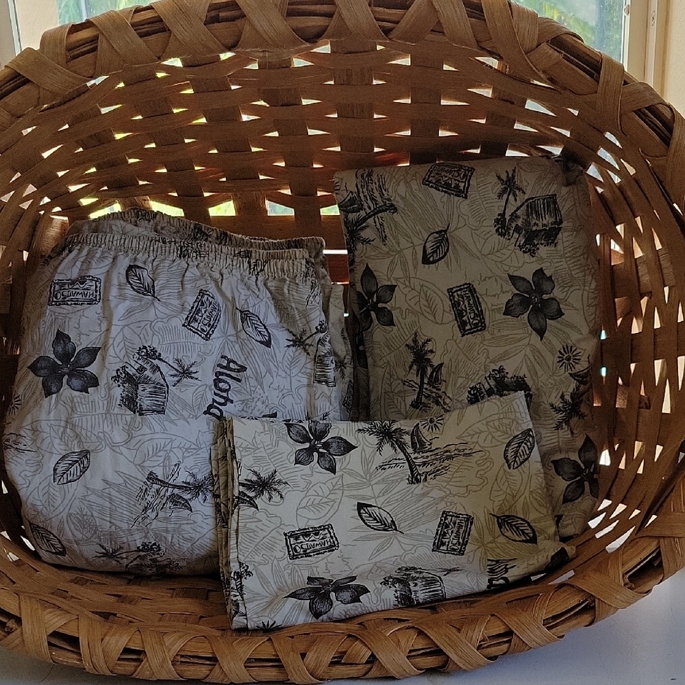 VTG TommyHilfiger  TWIN SET/FLAT SHEET TWIN&FITTED/1-PILLOW CASE. HAWAIIAN THEME